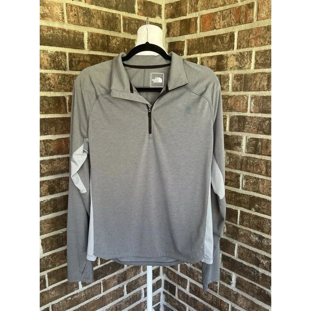 The North Face Men’s Essential Lightweight Athletic Pullover Jacket Med Gray